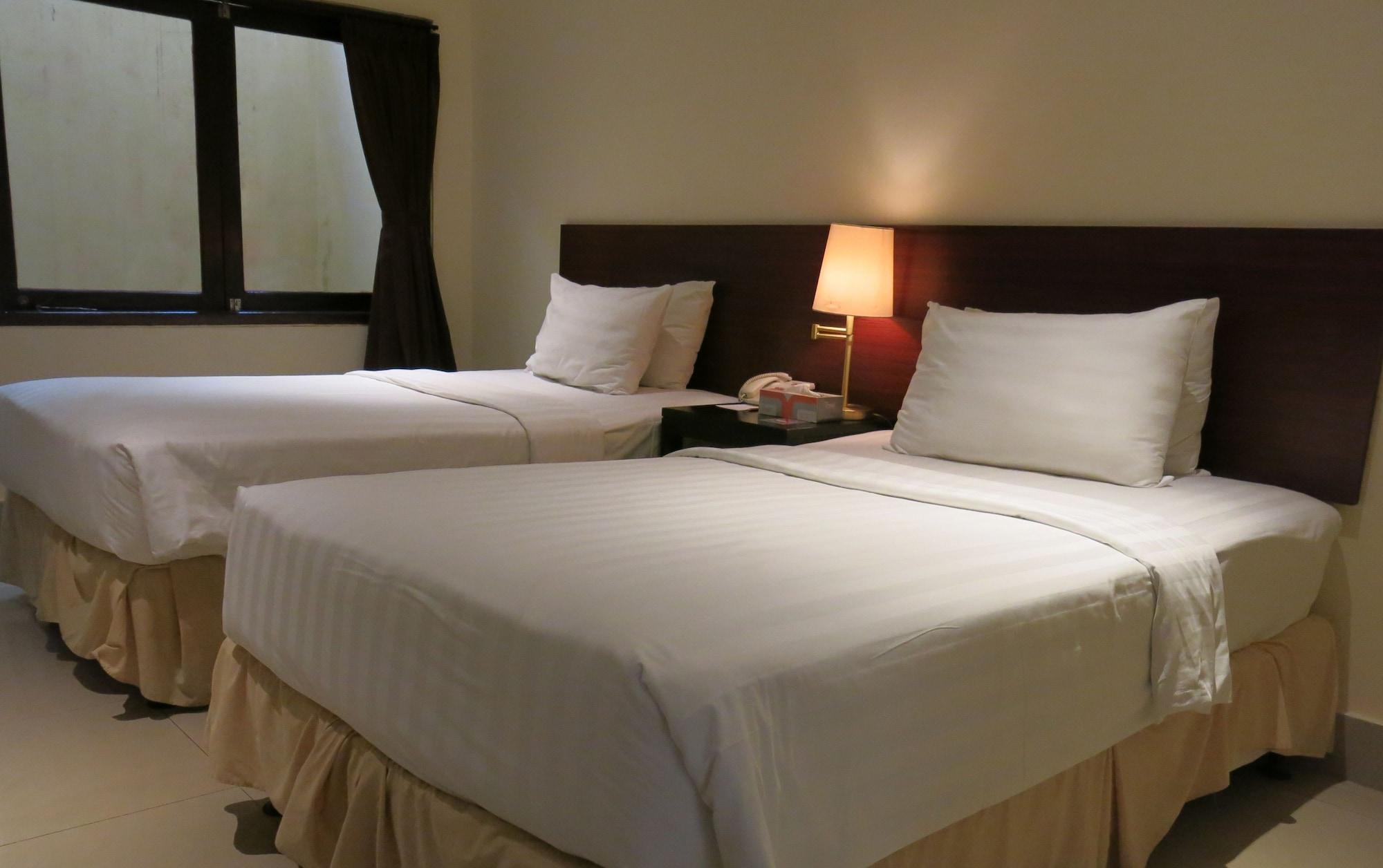 Radha Bali Hotel Кута Экстерьер фото