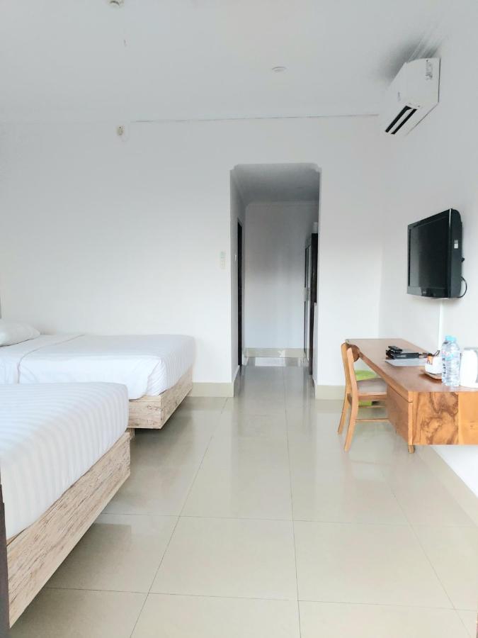 Radha Bali Hotel Кута Экстерьер фото