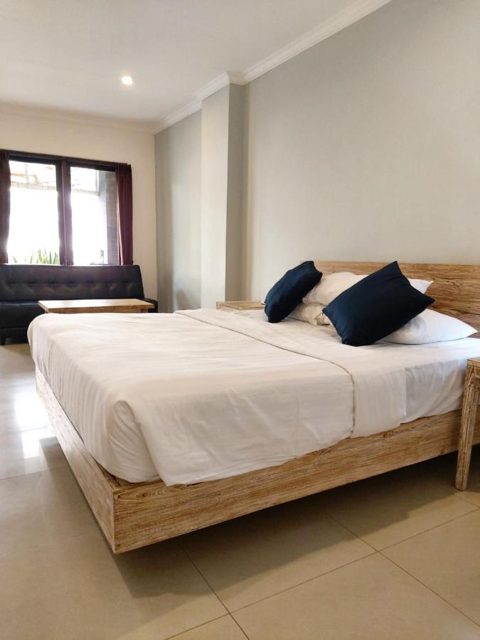 Radha Bali Hotel Кута Экстерьер фото