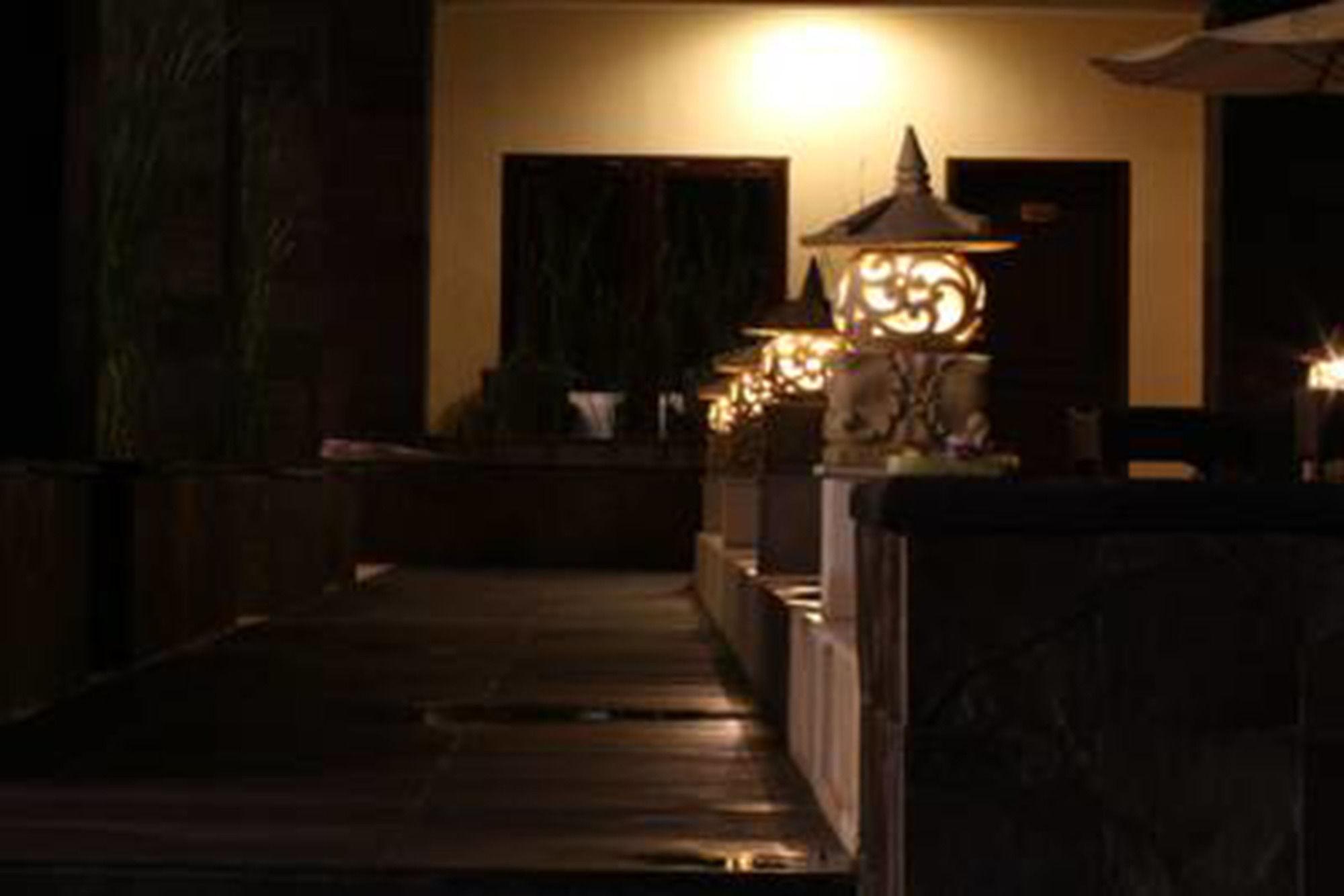 Radha Bali Hotel Кута Экстерьер фото