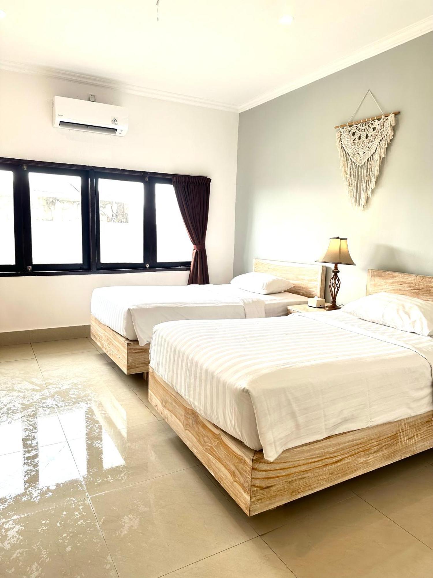 Radha Bali Hotel Кута Экстерьер фото