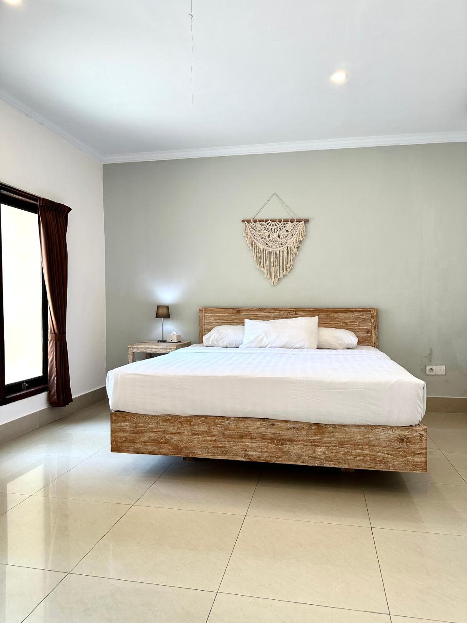 Radha Bali Hotel Кута Экстерьер фото
