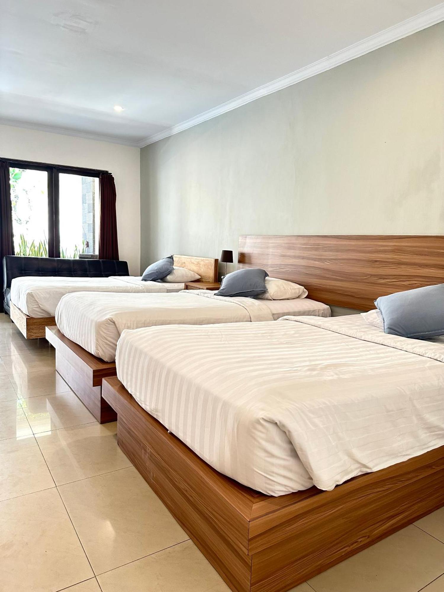 Radha Bali Hotel Кута Экстерьер фото