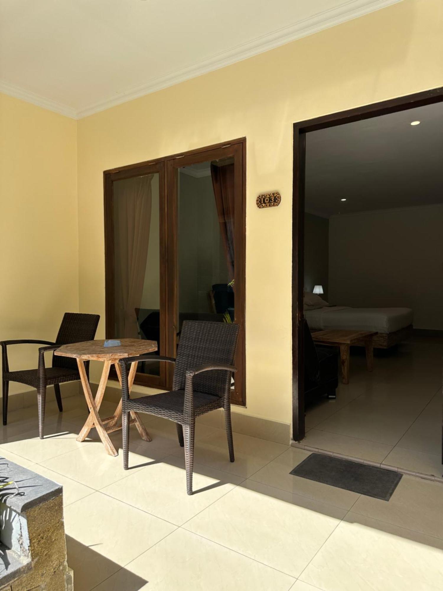 Radha Bali Hotel Кута Экстерьер фото